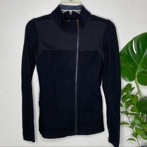 the base Black Zip-Up